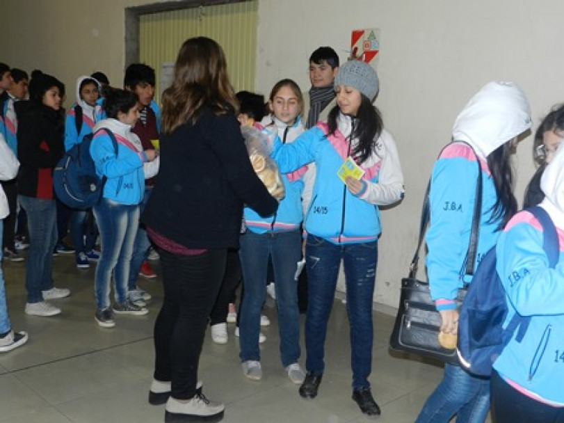 imagen Concluyeron con éxito los Talleres Regionales del Programa "De los Barrios a la Universidad"