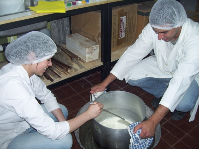 imagen Terminó el Taller: "Elaboración de Quesos de Cabra" en General Alvear