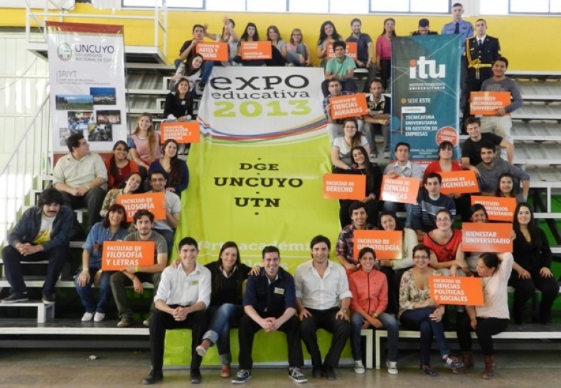 imagen Se realizó con éxito la Expo Educativa Regional 2013 en Junín