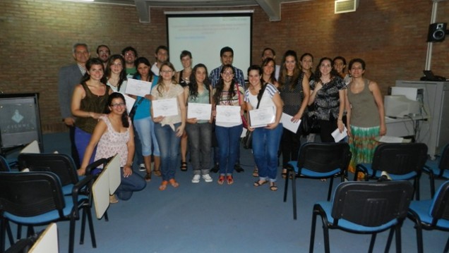imagen Entrega de certificados del "Programa Vuelta al Pago 2013"