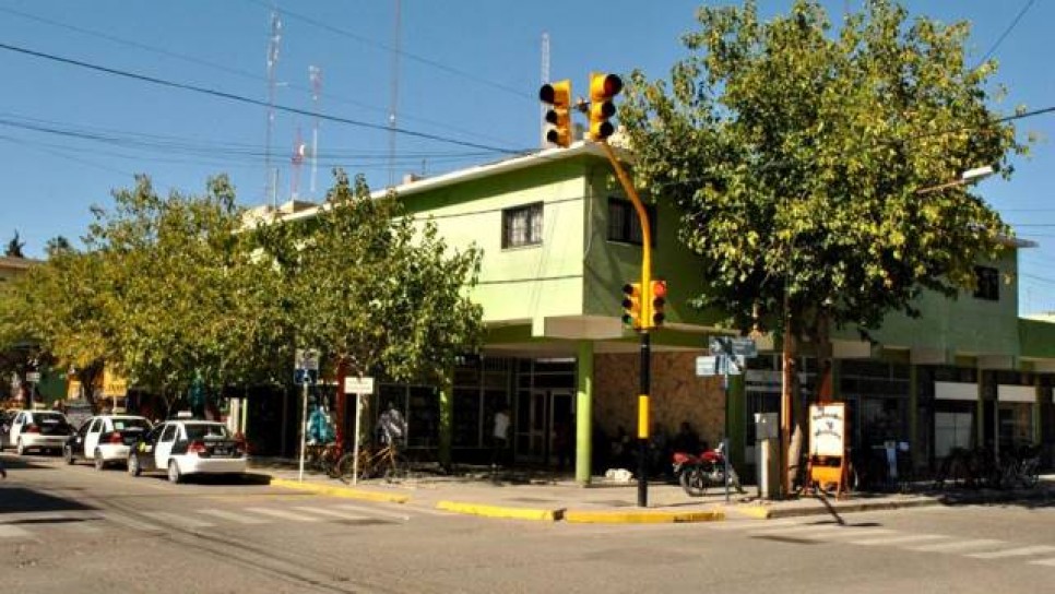 imagen La UNCuyo tendrá su propia Cartelera Informativa en la Terminal de ómnibus de Rivadavia