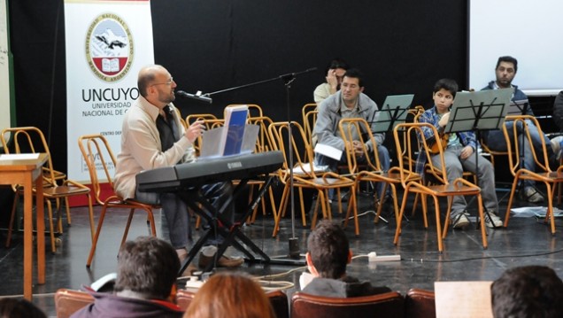 imagen Excelente convocatoria tuvo el "Curso de Improvisación para Músicos" en Rivadavia