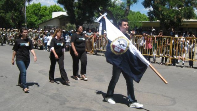imagen Desfile por el 239 Aniversario del Departamento de San Carlos