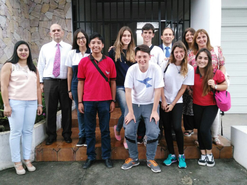 imagen Se realizó el primer intercambio entre colegio preuniversitarios de Argentina y Costa Rica