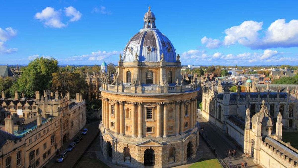 imagen Becas de maestría Pershing Square en la Universidad de Oxford en Reino Unido