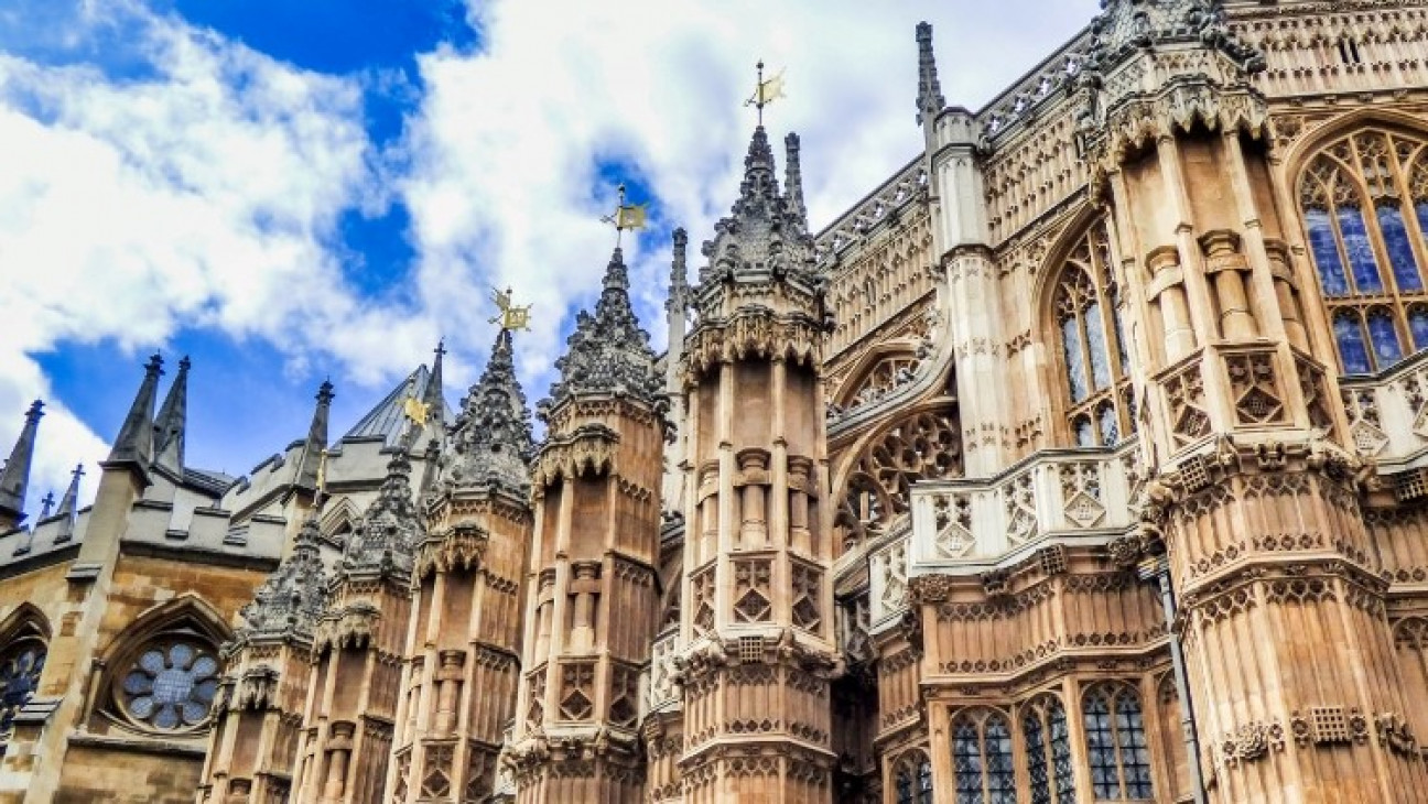 imagen ¿Te interesa estudiar una maestría en Reino Unido? Conocé las Becas Chevening en una charla exclusiva