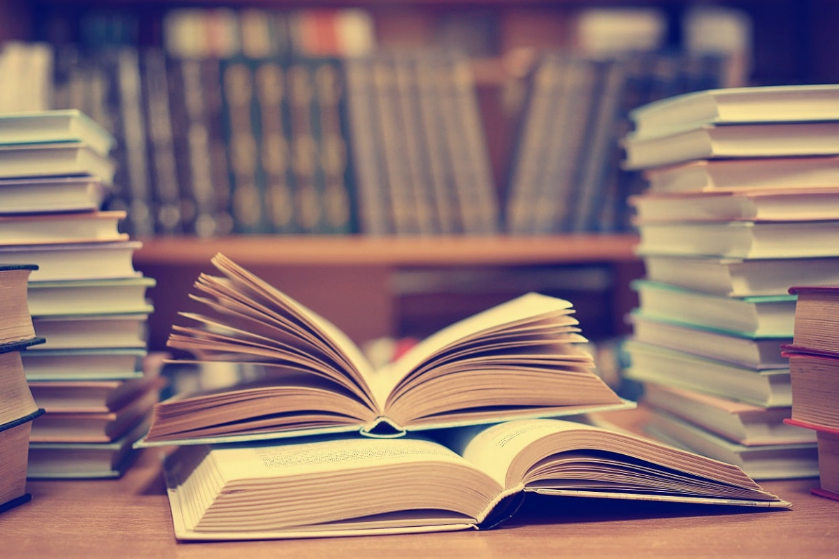 imagen Programa ASALE: becas para máster en lexicografía y estancias de colaboración formativas en las sedes de las Academias de la Lengua Española asociadas a la Real Academia Española (RAE).