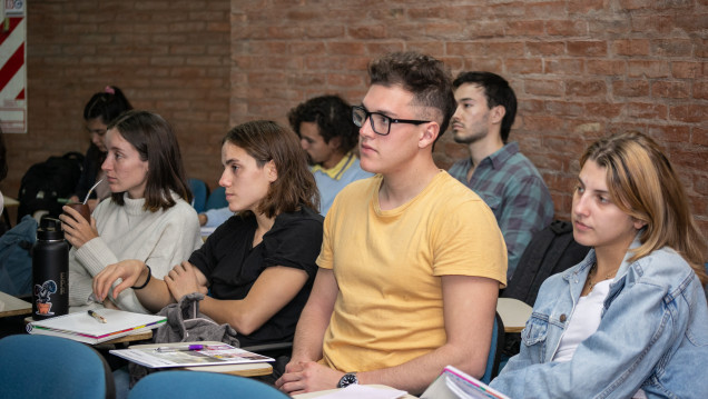 imagen 30 egresados y estudiantes UNCUYO son parte de una formación internacional en búsqueda de dar soluciones a problemáticas globales. 