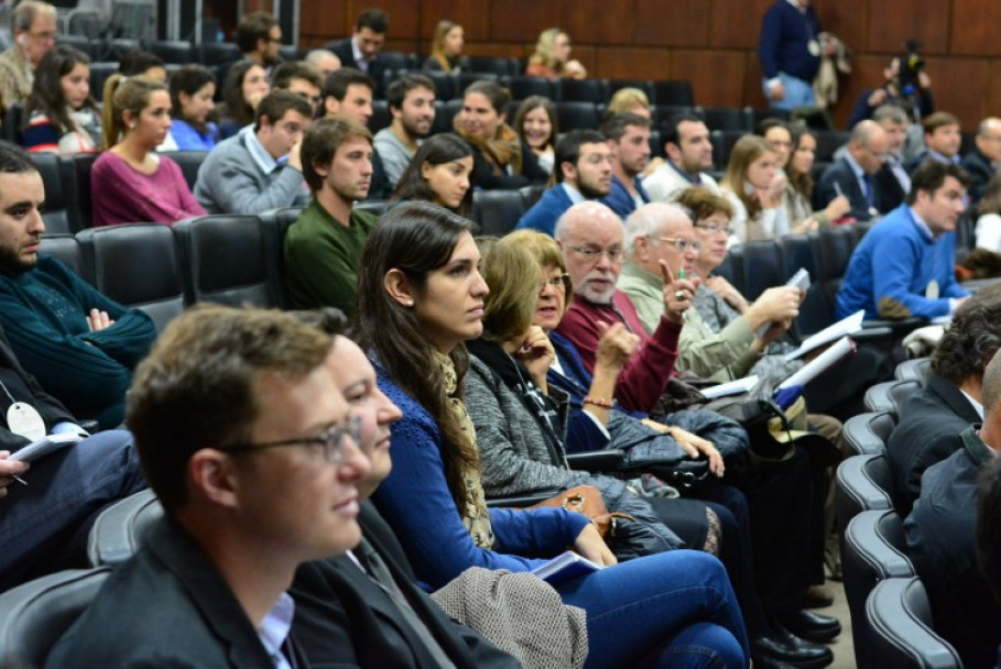 imagen Desarrollan Congreso vitivinícola internacional en la UNCuyo