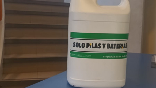 imagen La UNCuyo amplía su red de puntos de recolección de pilas y baterías.