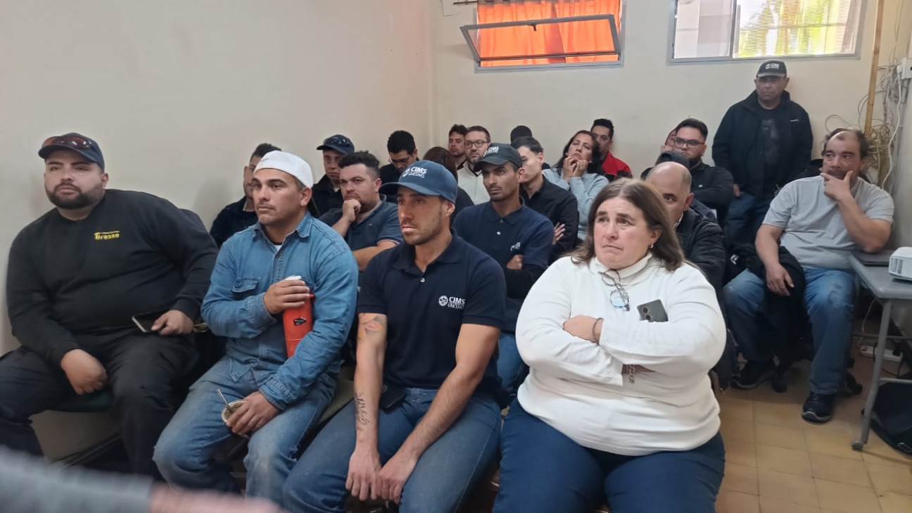 imagen Capacitacion en gestión de residuos en la CIMyS.