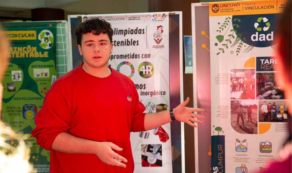 imagen Colegios de la UNCUYO presentaron sus iniciativas ambientales