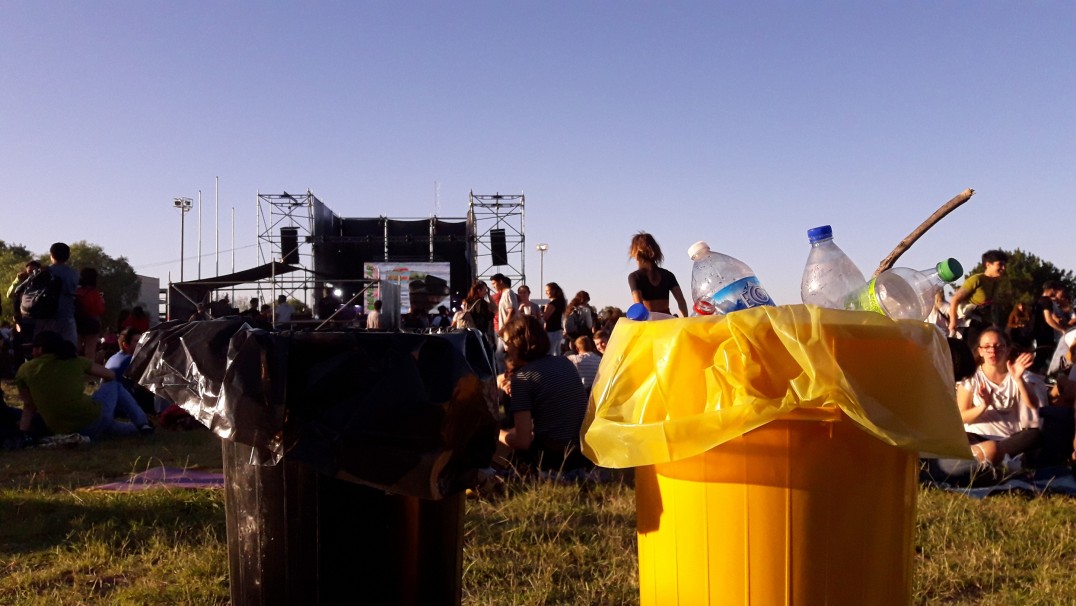 imagen Más de 3000 estudiantes separaron los residuos en la #BienvenidaALaUNCUYO