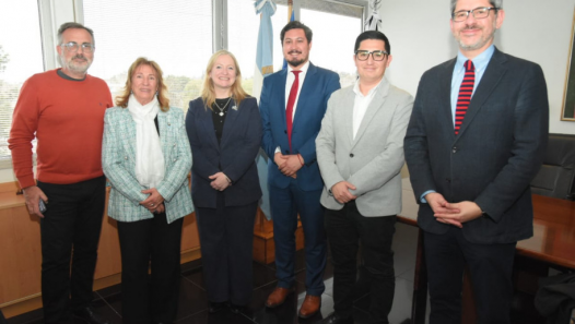 imagen Innovación pública y transformación digital: funcionarios de Chile visitaron la UNCUYO