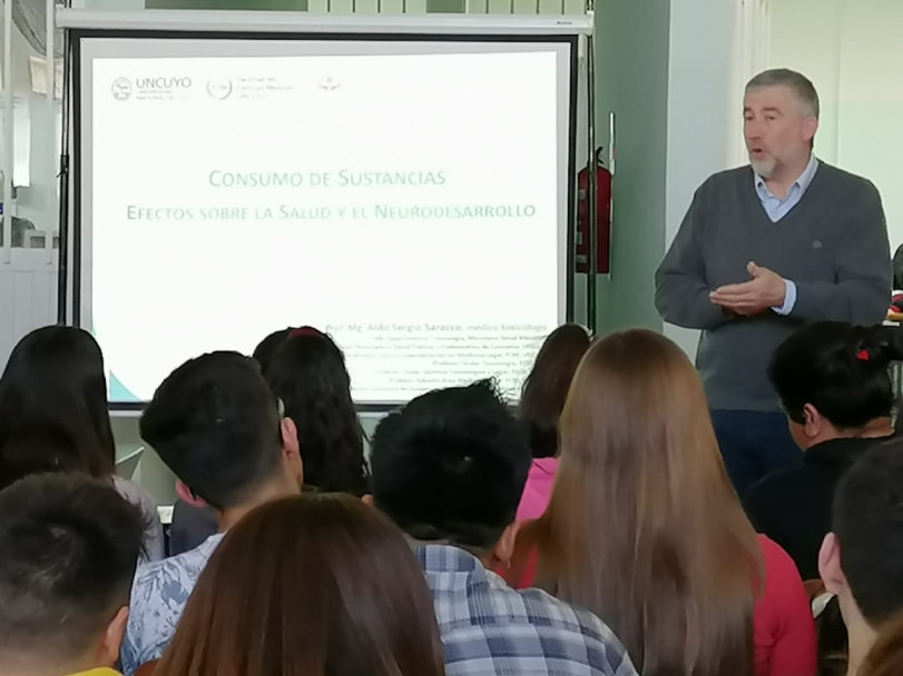 imagen Representantes de las Facultades de Ciencias Médicas y Educación visitaron General Alvear