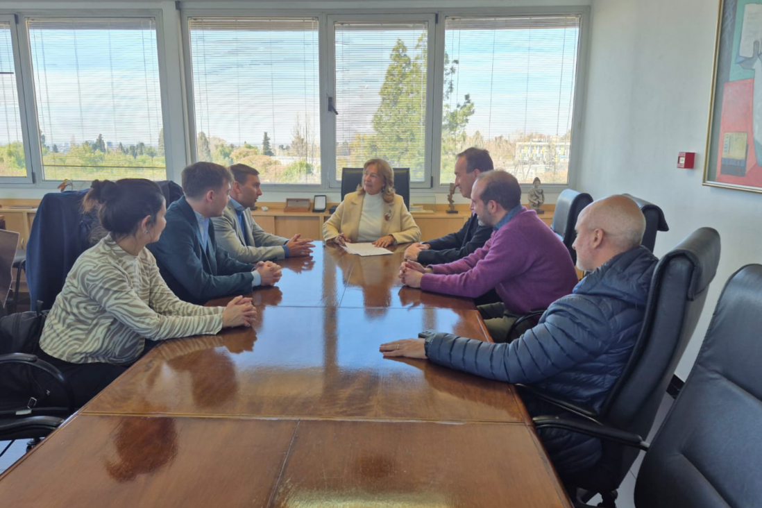 imagen La Incubadora UNCUYO y el Gobierno de San Juan se unen para impulsar proyectos innovadores y empresas de base tecnológica