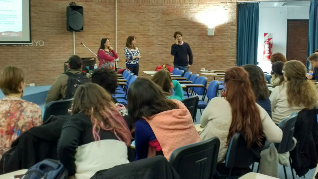 imagen Realizaron charlas sobre comunicación no sexista en la UNCuyo