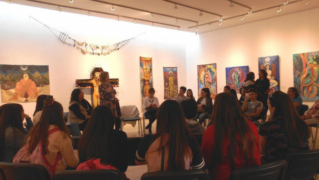 imagen Se realizó el conversatorio sobre Arte y Feminismo con la artista plástica Cristina Pérez