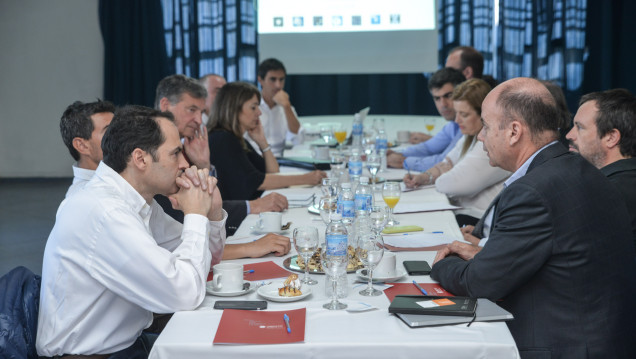 imagen Analizaron en la UNCuyo el futuro del trabajo y el desarrollo tecnológico de la Provincia de Mendoza