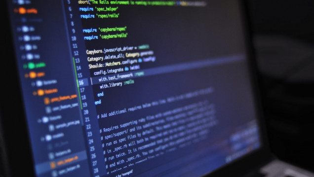 imagen Dictarán capacitaciones introductorias de Desarrollo Web y Data Science 
